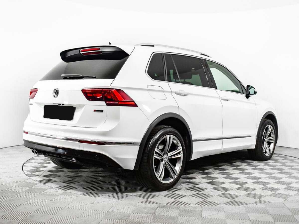 Купить Volkswagen Tiguan, 2018, 120 709 км, фото №5