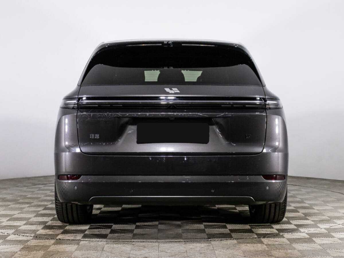 Купить LiXiang L7 42.8 kWh, 2024, 5 744 км, фото №6