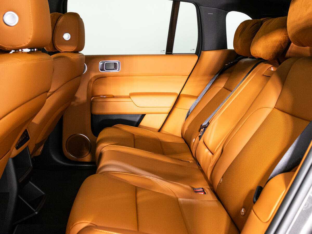 Купить LiXiang L7 42.8 kWh, 2024, 5 744 км, фото №10