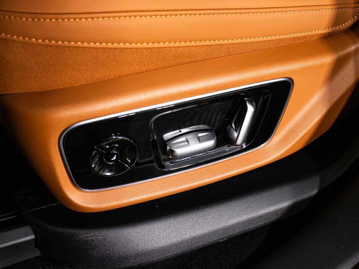 Купить LiXiang L7 42.8 kWh, 2024, 5 744 км, фото №23