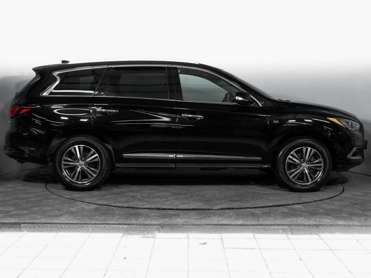 Купить Infiniti QX60, 2016, 42 924 км, фото №4
