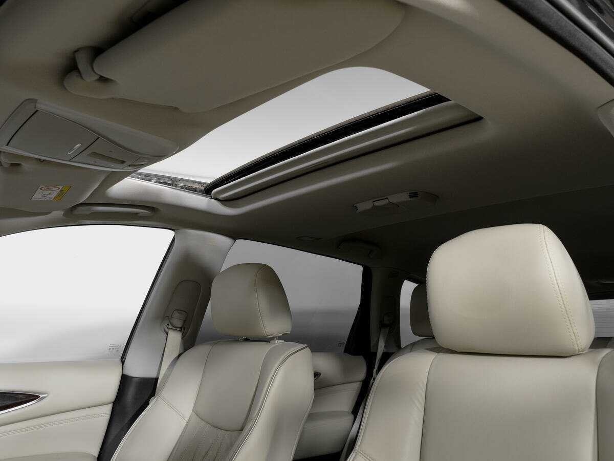 Купить Infiniti QX60, 2016, 42 924 км, фото №16