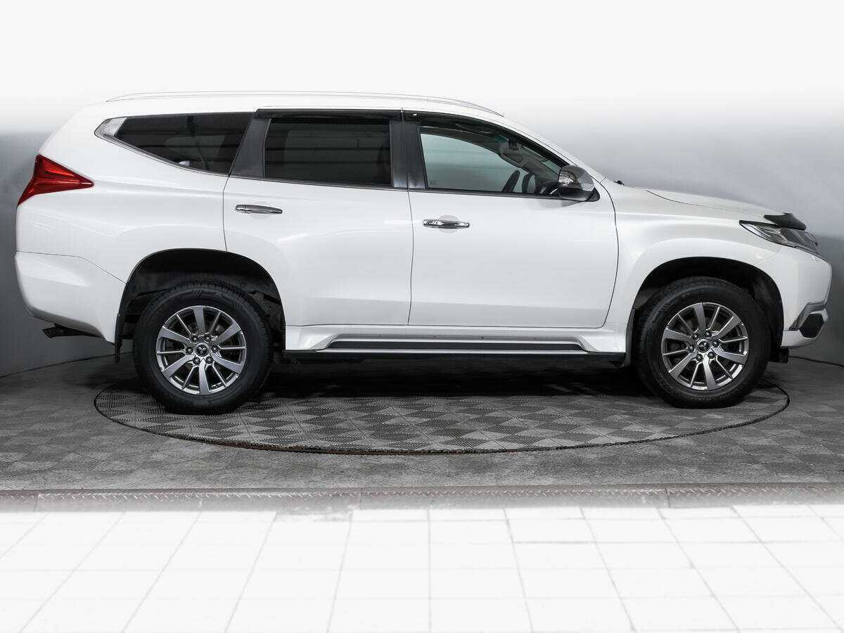 Купить Mitsubishi Pajero Sport, 2018, 137 547 км, фото №4
