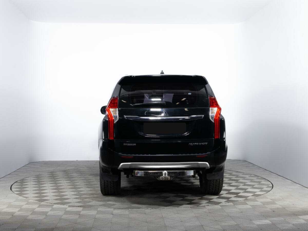 Купить Mitsubishi Pajero Sport, 2017, 100 400 км, фото №6
