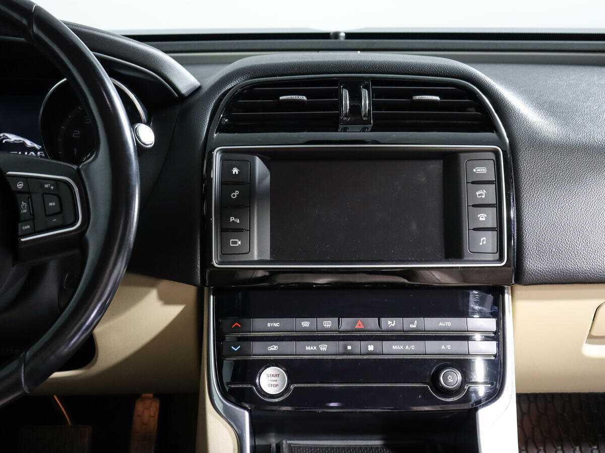 Купить Jaguar XE, 2015, 124 917 км, фото №11