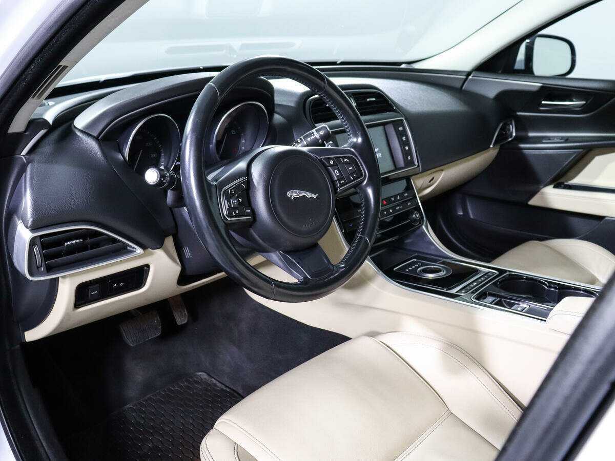 Купить Jaguar XE, 2015, 124 917 км, фото №12