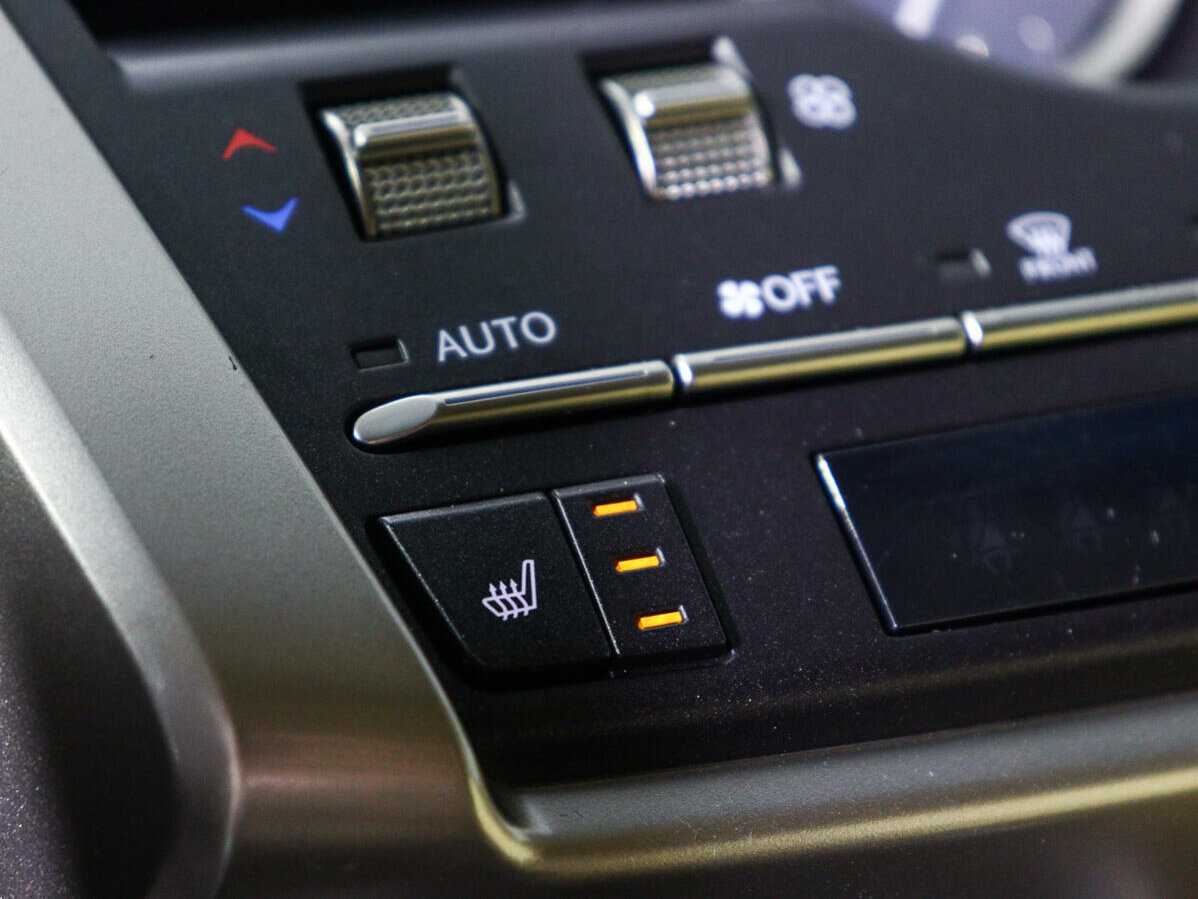 Купить Lexus NX 200, 2017, 73 890 км, фото №19