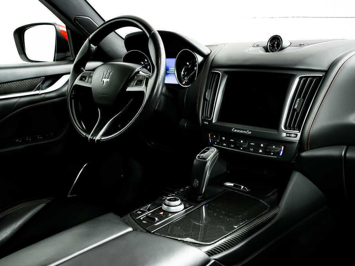 Купить Maserati Levante Diesel, 2019, 81 200 км, фото №8