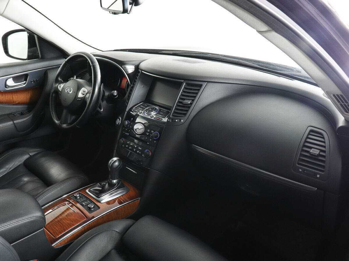 Купить Infiniti FX37, 2010, 200 417 км, фото №10