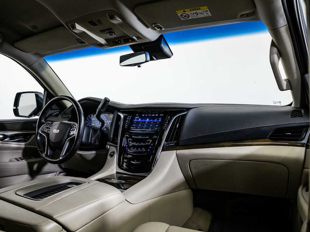 Купить Cadillac Escalade, 2018, 43 740 км, фото №9