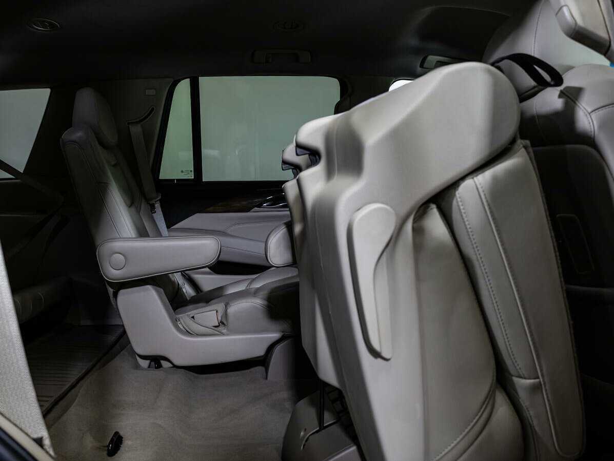 Купить Cadillac Escalade, 2018, 43 740 км, фото №13