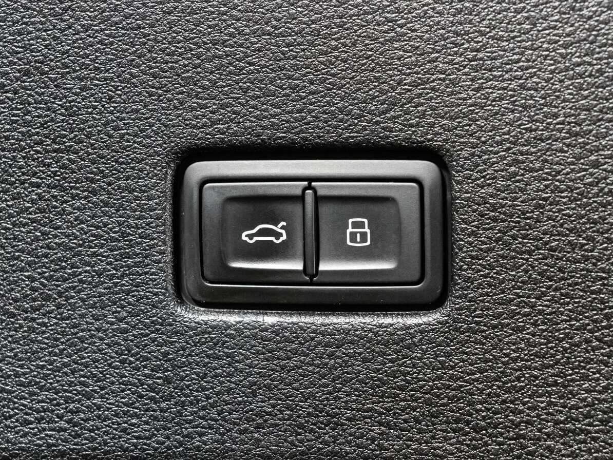 Купить Audi Q8 55 TFSI, 2018, 131 000 км, фото №28