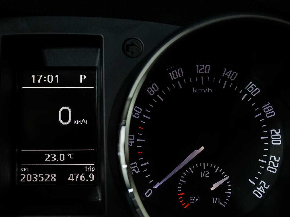 Купить Skoda Yeti, 2011, 203 500 км, фото №12