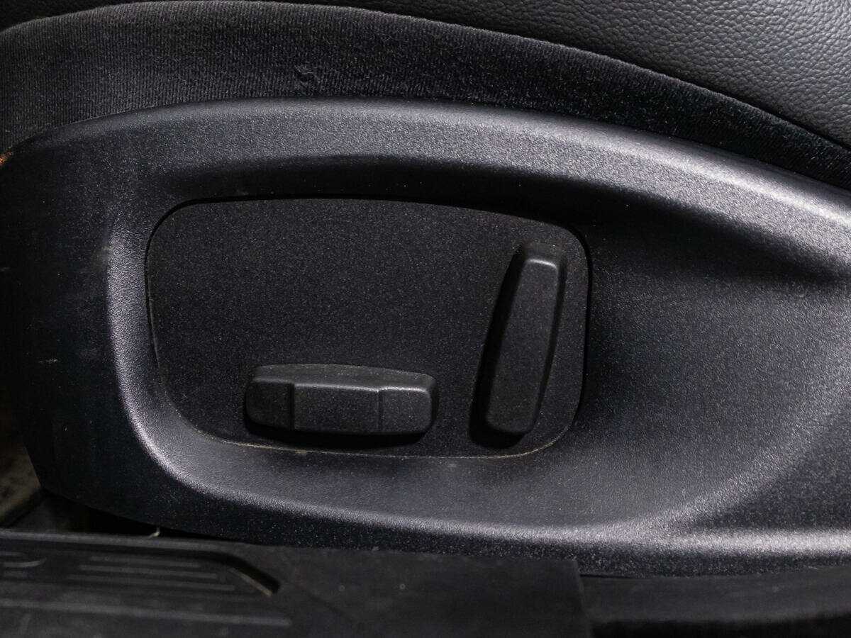 Купить Jaguar XE, 2015, 127 048 км, фото №19