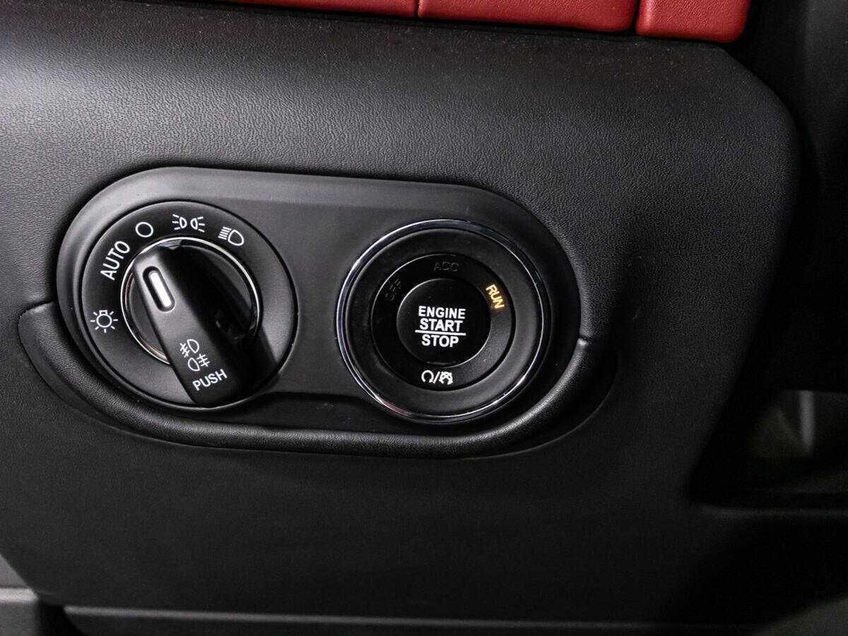 Купить Maserati Levante Diesel, 2017, 119 292 км, фото №19