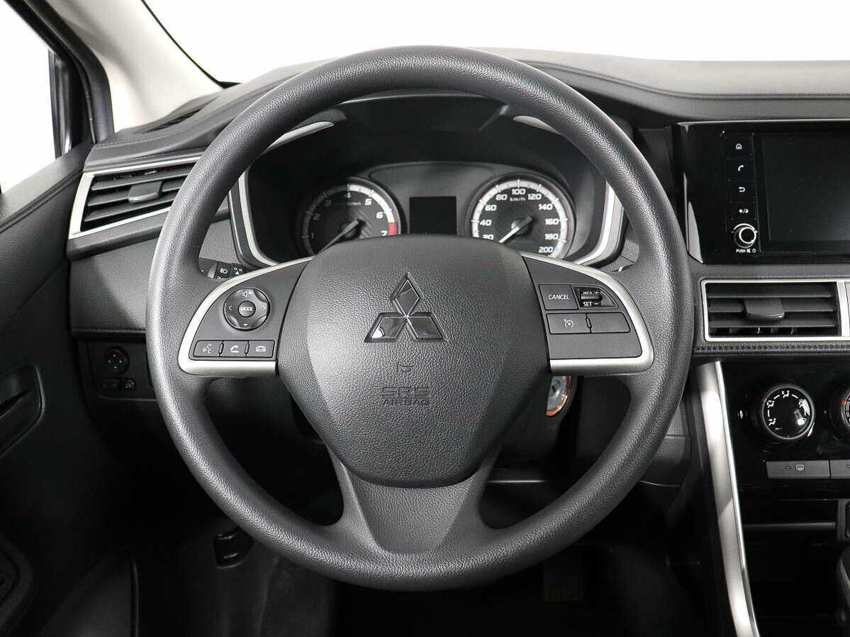 Купить Mitsubishi Xpander, 2023, 61 км, фото №6