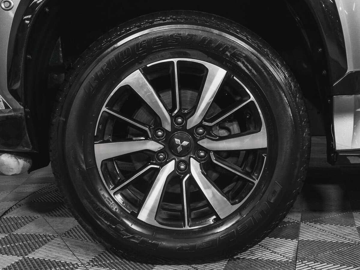 Купить Mitsubishi Pajero Sport, 2016, 113 204 км, фото №17