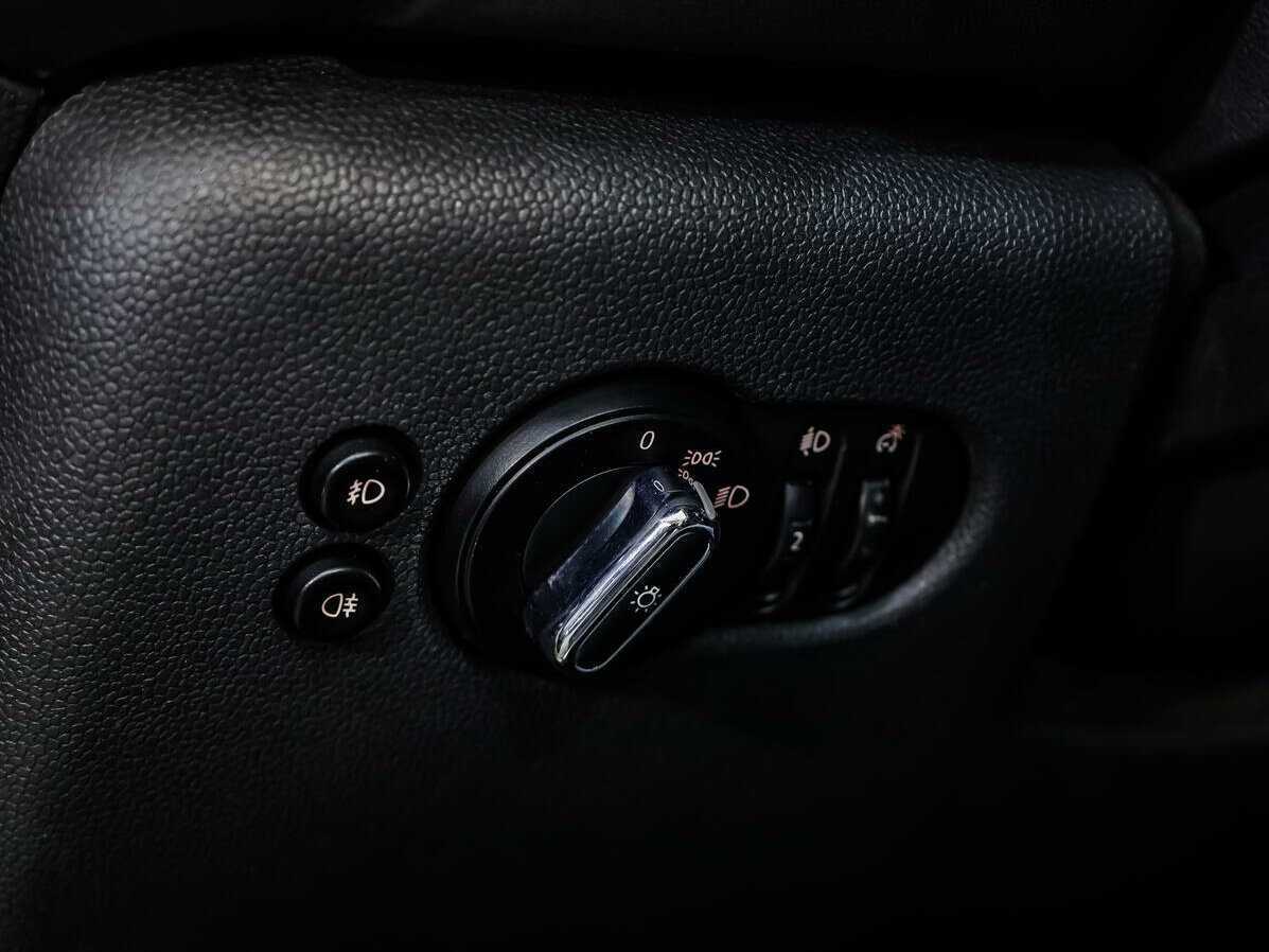 Купить Mini Hatch Cooper, 2015, 152 341 км, фото №14