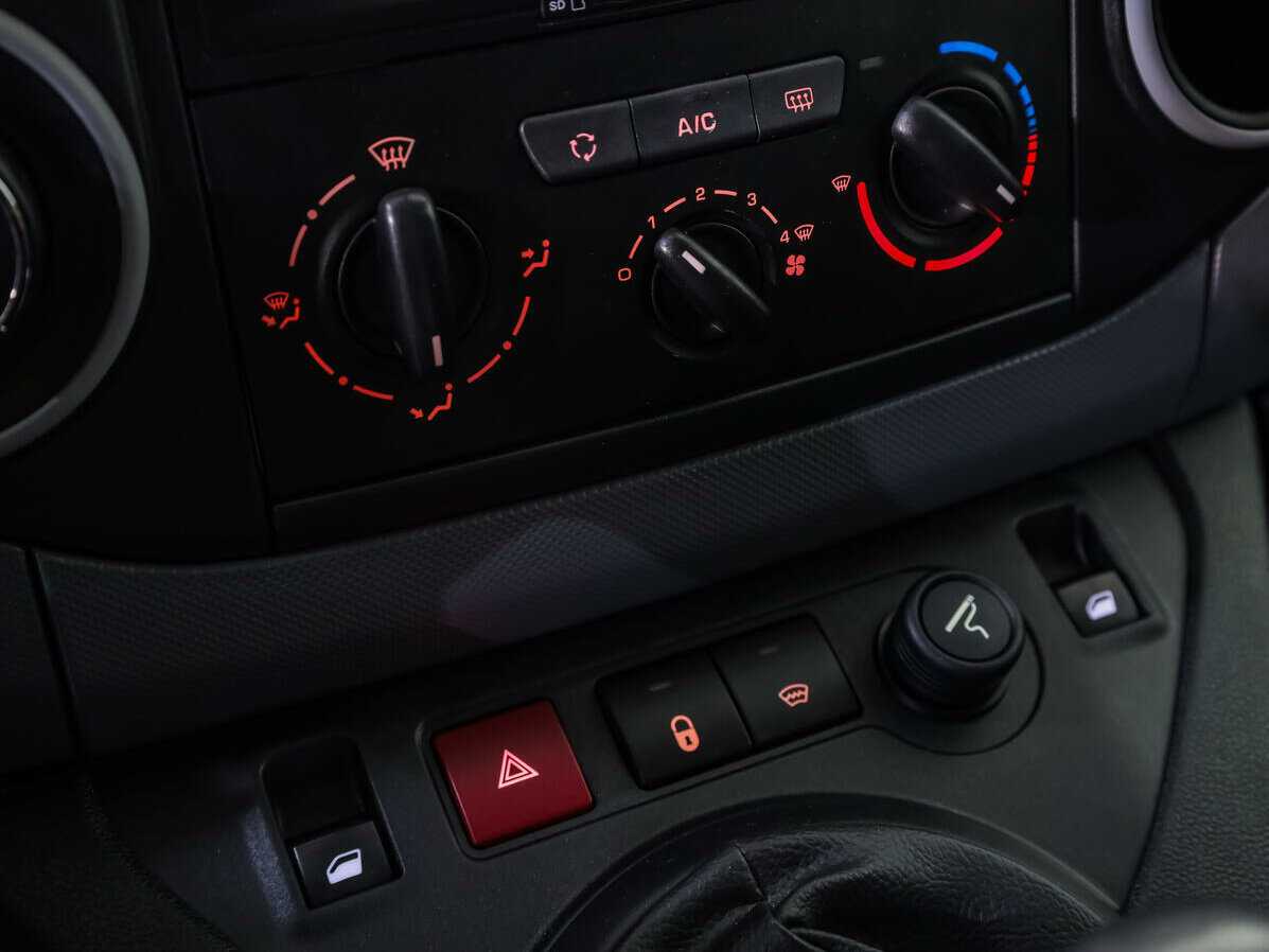 Купить Citroen Berlingo, 2021, 44 456 км, фото №13