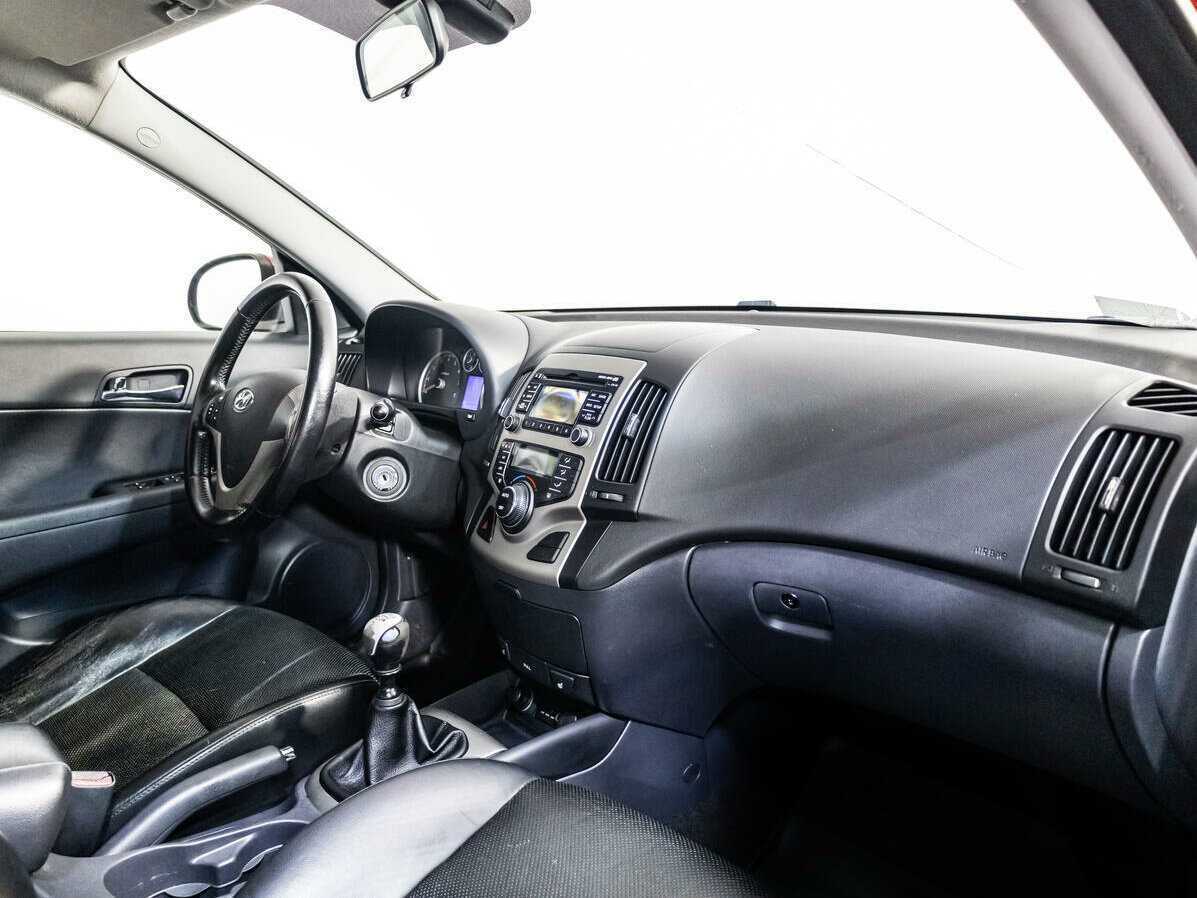 Купить Hyundai i30, 2009, 145 656 км, фото №8