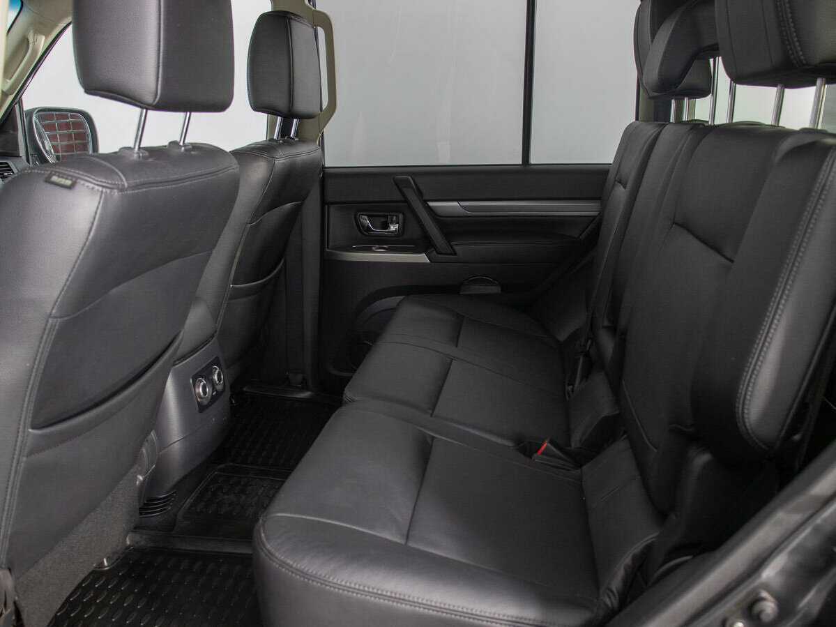 Купить Mitsubishi Pajero, 2017, 119 041 км, фото №13