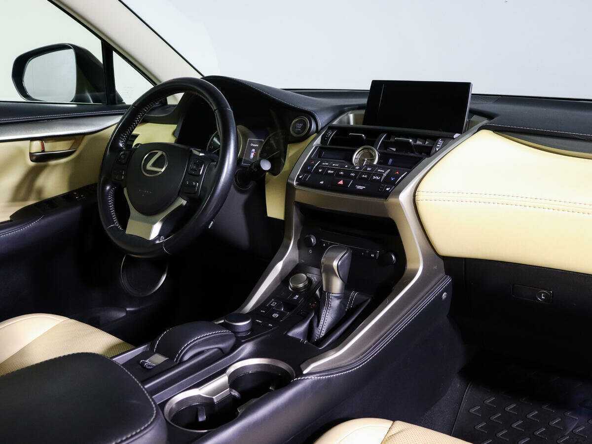 Купить Lexus NX 200t, 2016, 110 323 км, фото №7