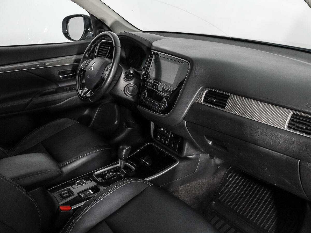 Купить Mitsubishi Outlander, 2019, 71 230 км, фото №9