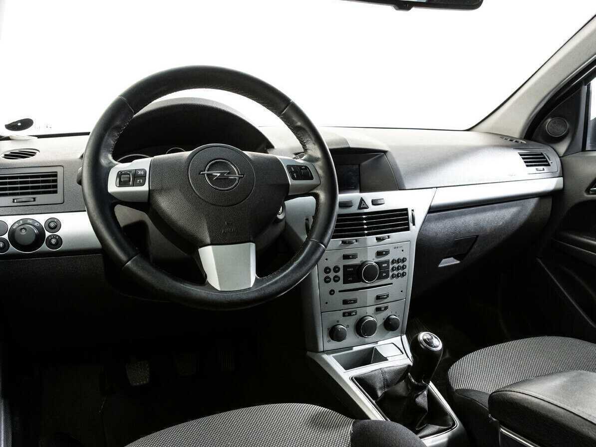 Купить Opel Astra, 2012, 238 219 км, фото №11