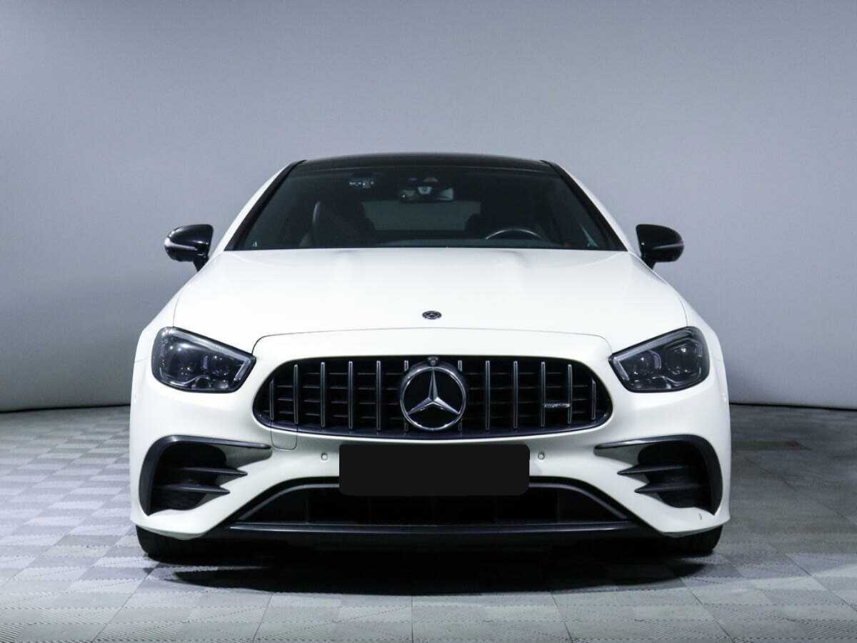 Mercedes-Benz E-Класс AMG