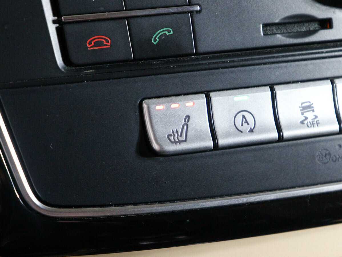 Купить Mercedes-Benz GLE 350 d, 2015, 99 035 км, фото №17