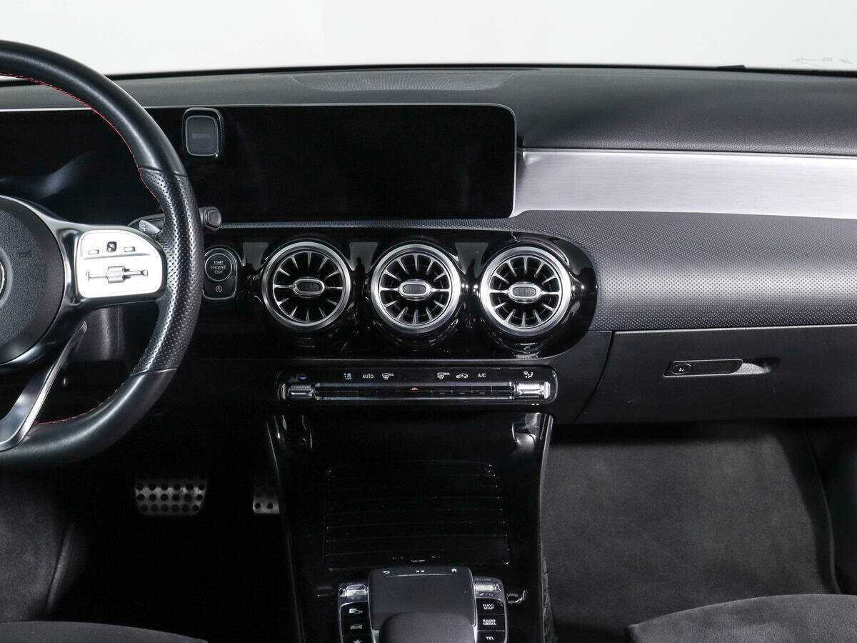 Купить Mercedes-Benz A-Класс 220, 2019, 76 000 км, фото №13