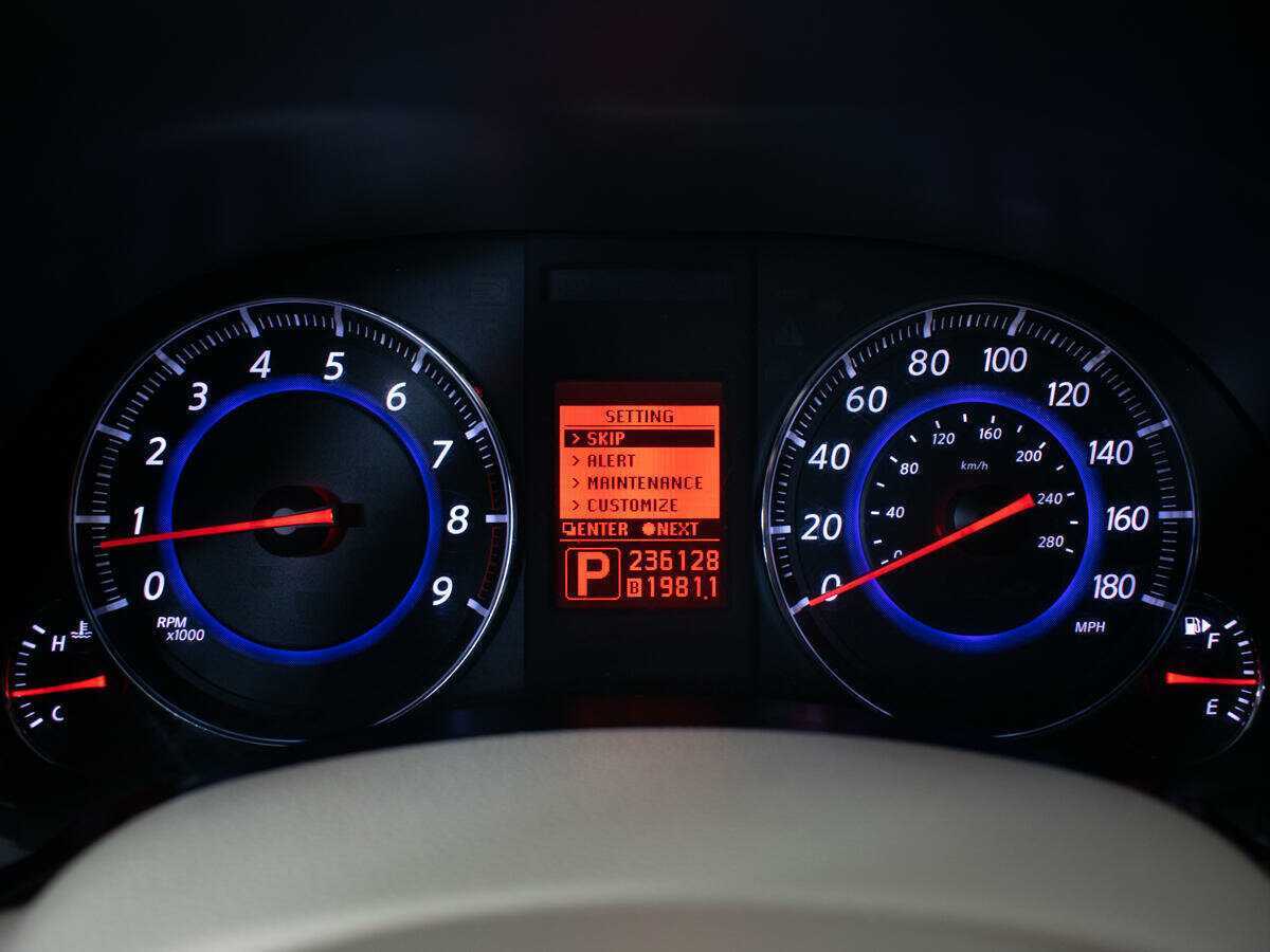 Купить Infiniti FX35, 2008, 236 126 км, фото №10