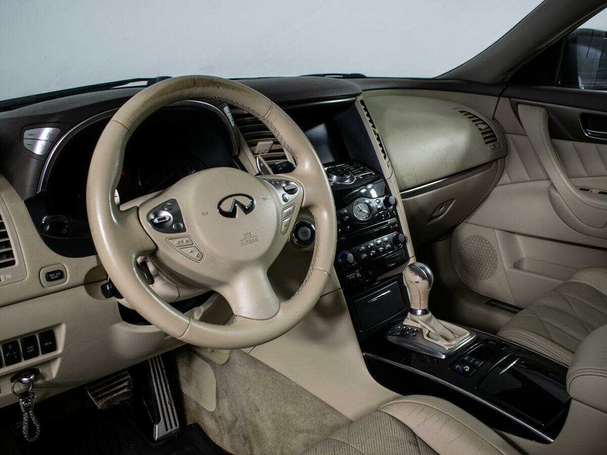 Купить Infiniti FX35, 2008, 236 126 км, фото №12