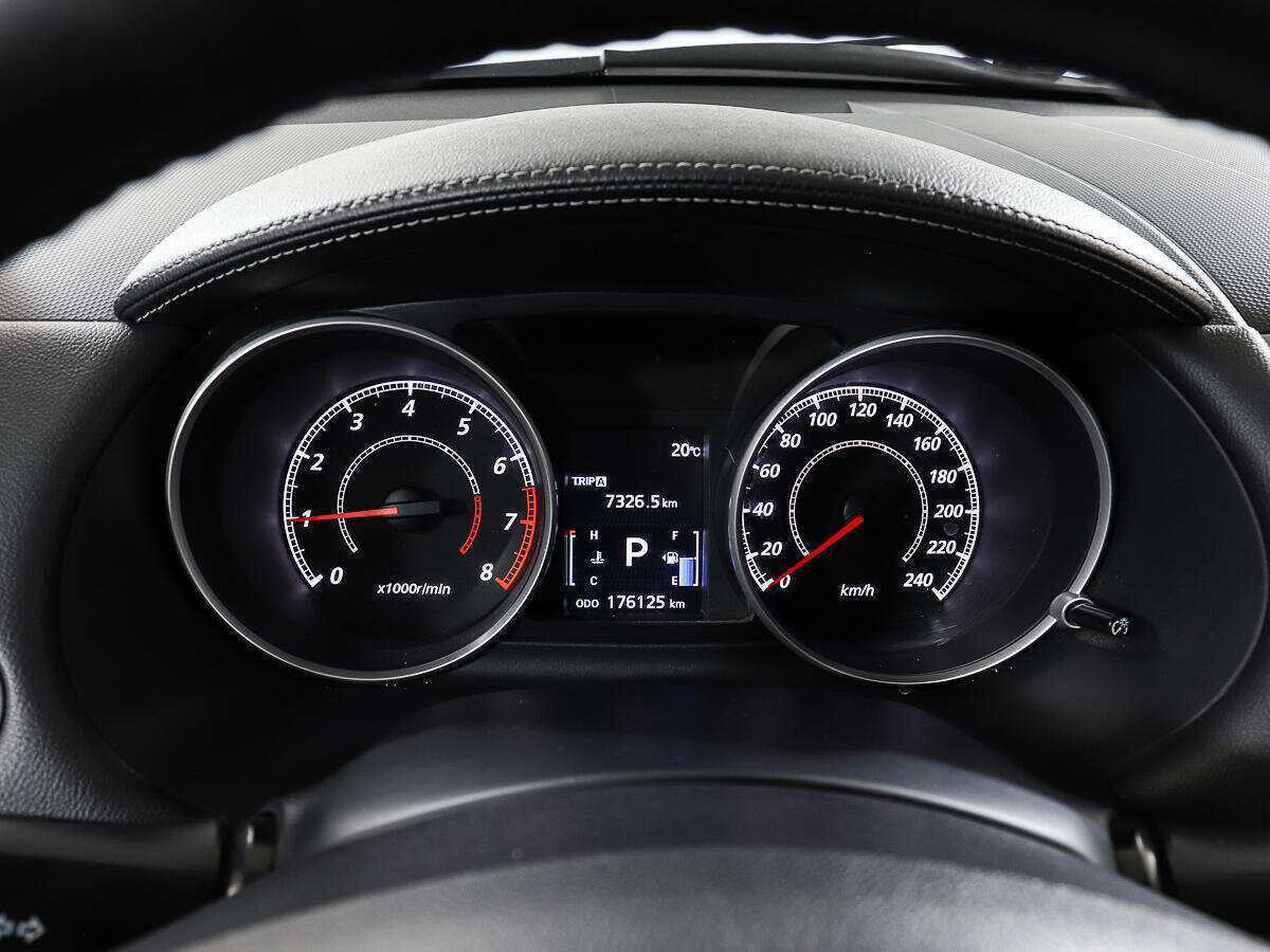 Купить Mitsubishi Outlander, 2010, 176 120 км, фото №10