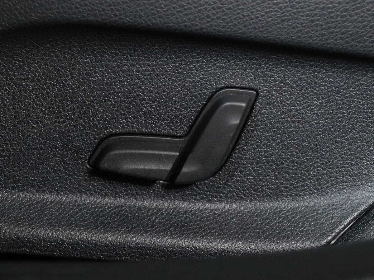 Купить Mercedes-Benz C-Класс 200, 2017, 88 379 км, фото №12