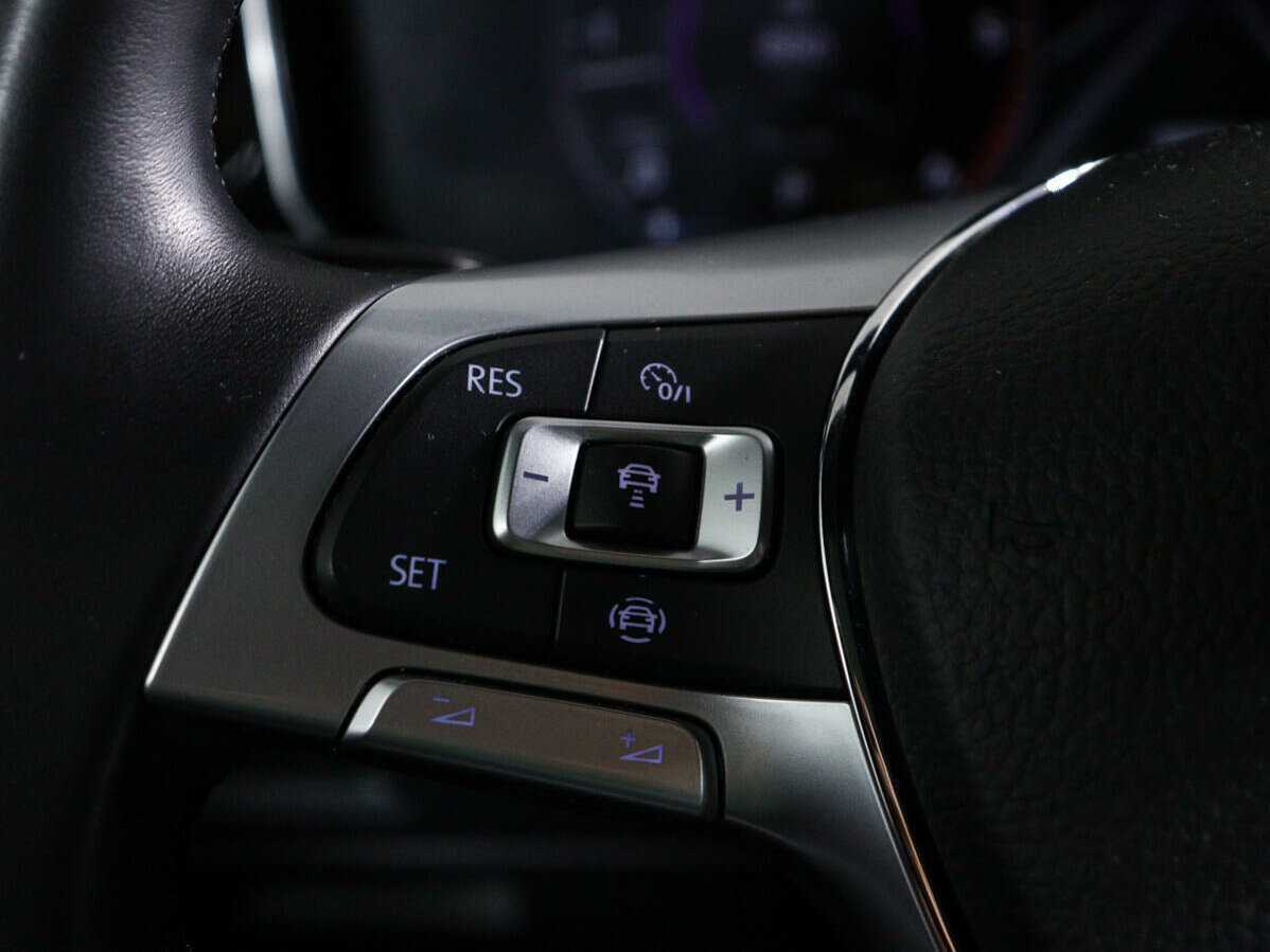 Купить Volkswagen Touareg, 2020, 125 392 км, фото №26