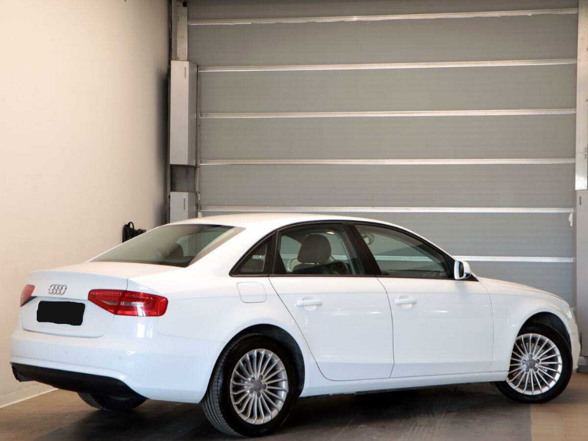 Купить Audi A4, 2013, 267 899 км, фото №4