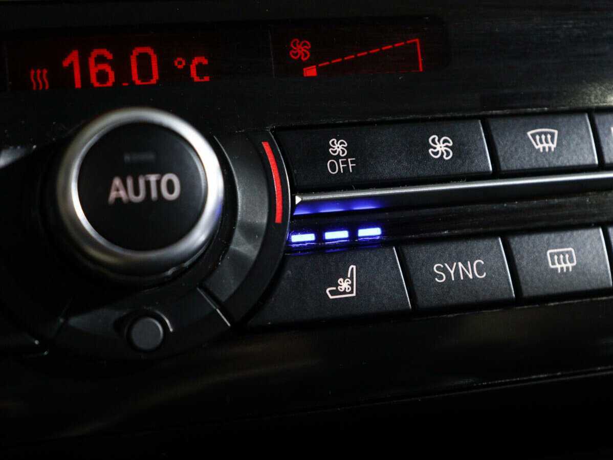 Купить BMW 5 серии 530d xDrive, 2016, 143 837 км, фото №25