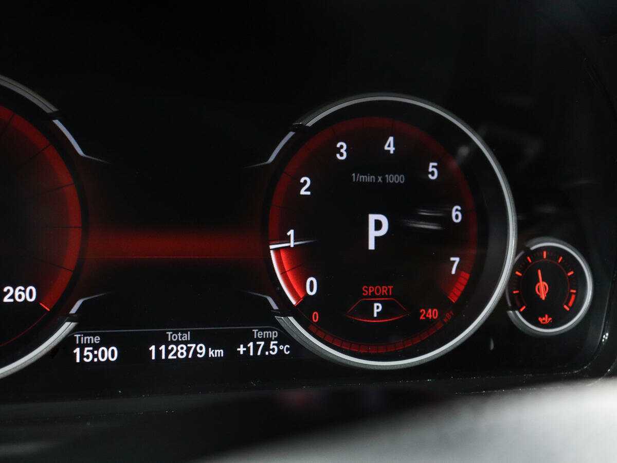 Купить BMW 5 серии 528i xDrive, 2016, 112 878 км, фото №11