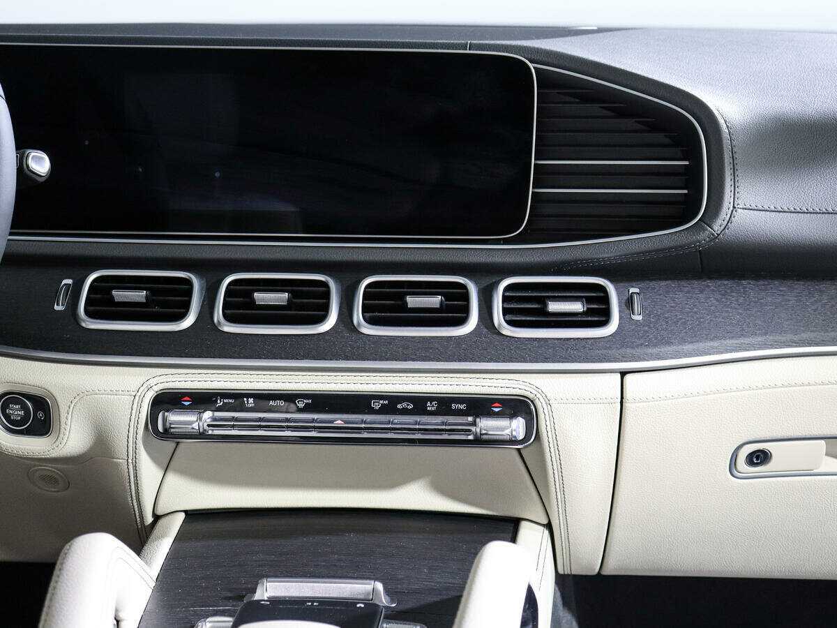 Купить Mercedes-Benz GLE 400 d, 2019, 60 216 км, фото №13