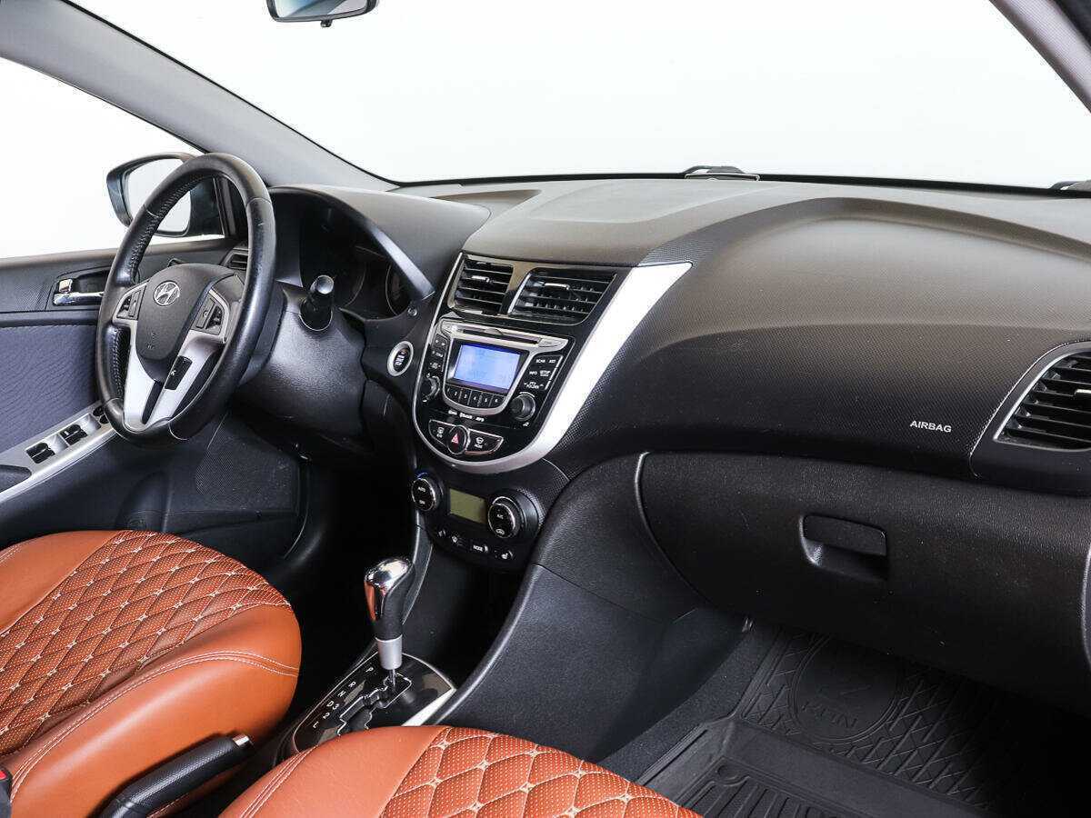 Купить Hyundai Solaris, 2011, 100 763 км, фото №8