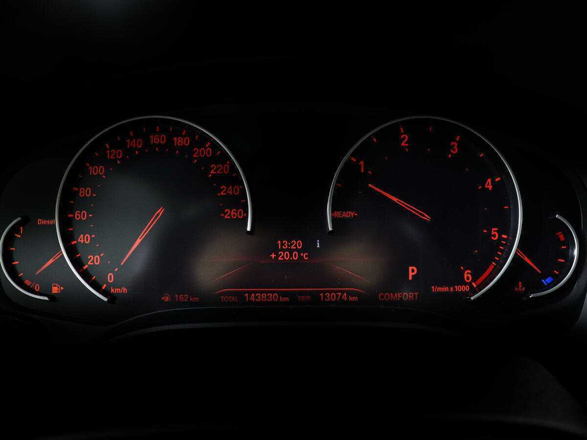 Купить BMW 5 серии 520d, 2019, 143 829 км, фото №9