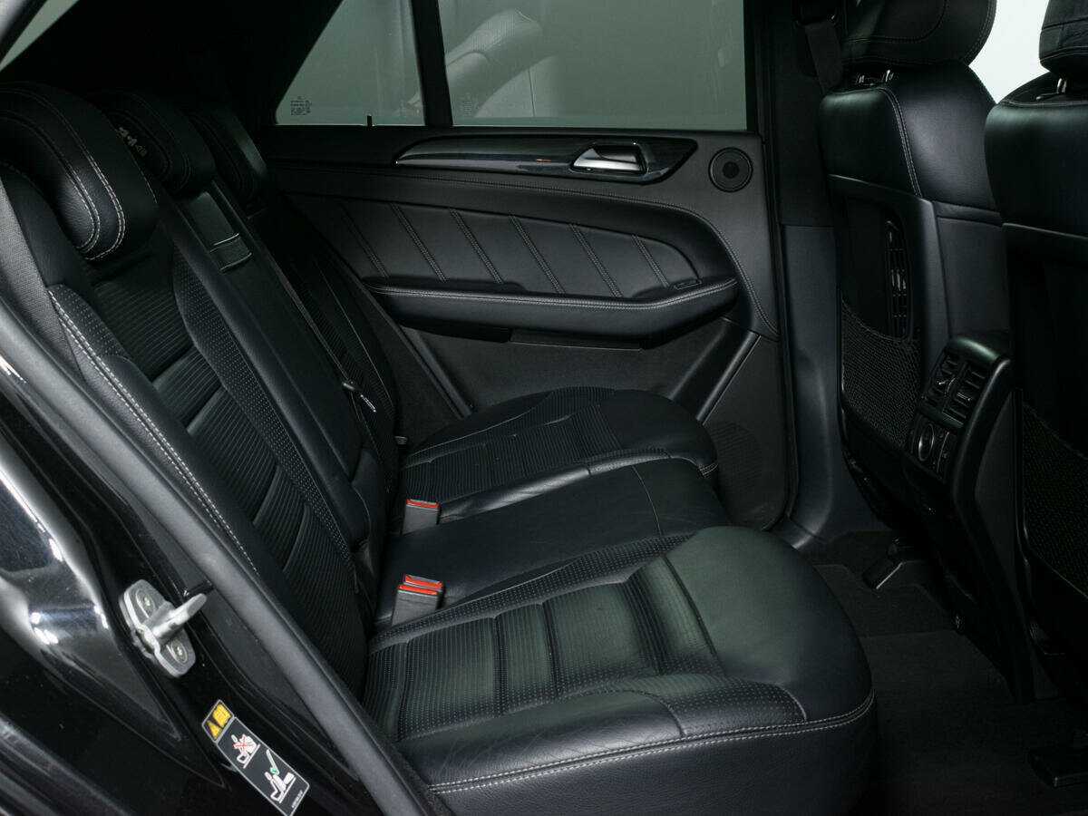 Купить Mercedes-Benz M-Класс AMG 63 AMG, 2012, 112 000 км, фото №11