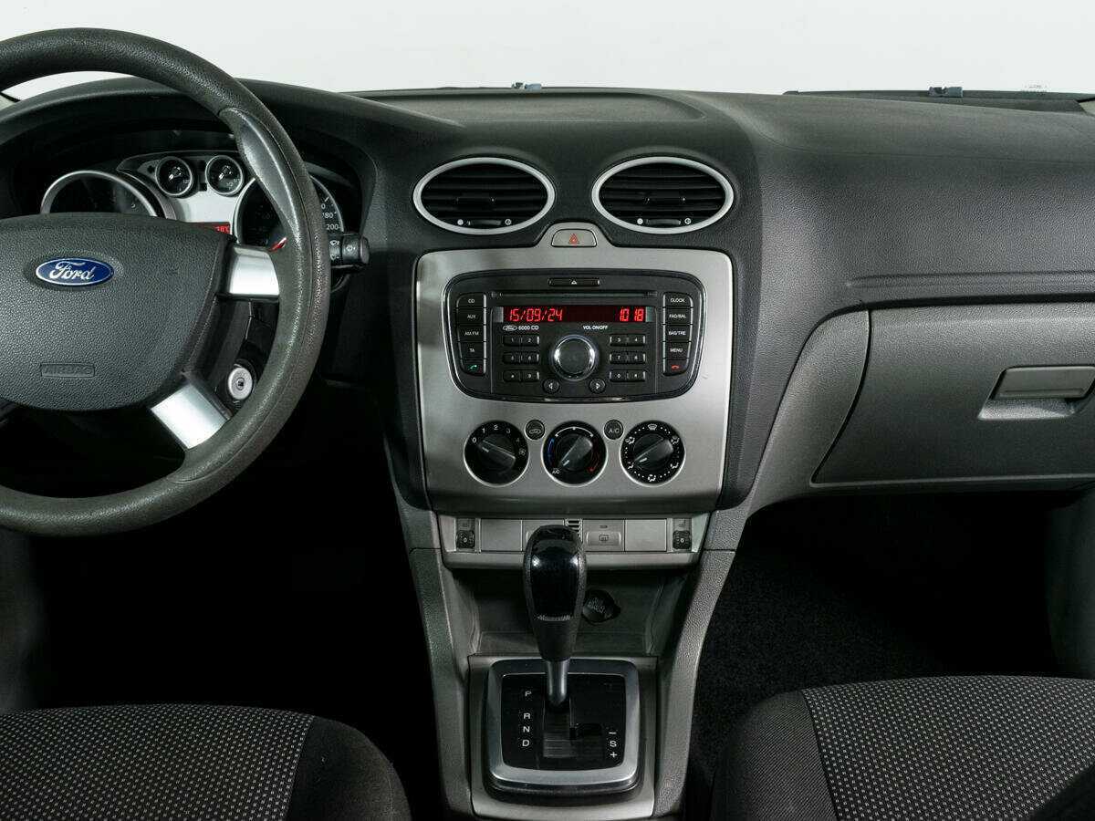 Купить Ford Focus, 2010, 165 383 км, фото №10