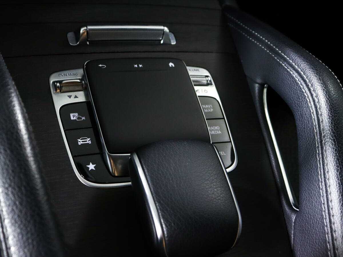 Купить Mercedes-Benz GLE 300 d, 2019, 50 291 км, фото №19