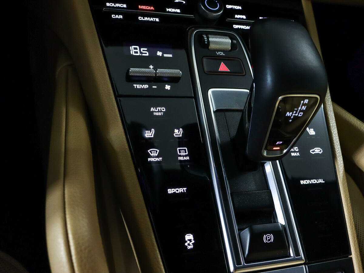 Купить Porsche Cayenne, 2018, 46 799 км, фото №21