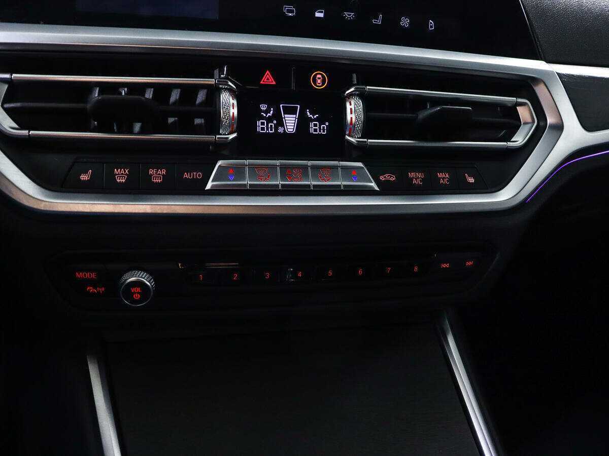 Купить BMW 3 серии 330d xDrive, 2020, 98 134 км, фото №24