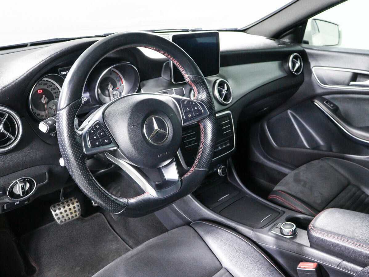 Купить Mercedes-Benz CLA 200, 2016, 135 049 км, фото №11