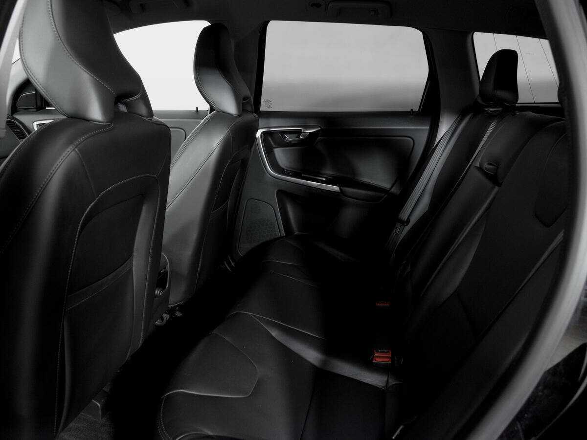 Купить Volvo XC60, 2016, 85 601 км, фото №10