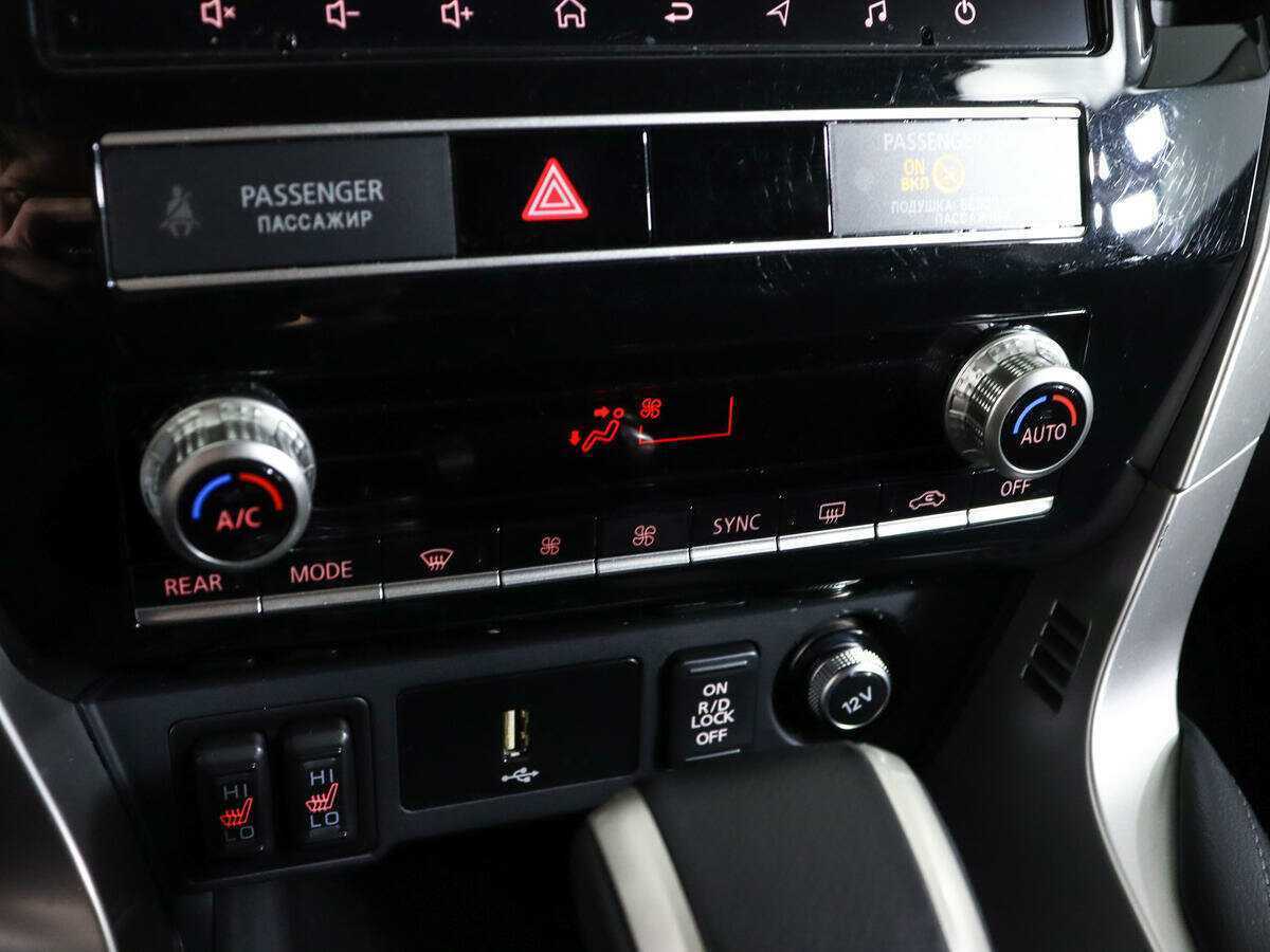 Купить Mitsubishi Pajero Sport, 2021, 35 193 км, фото №18